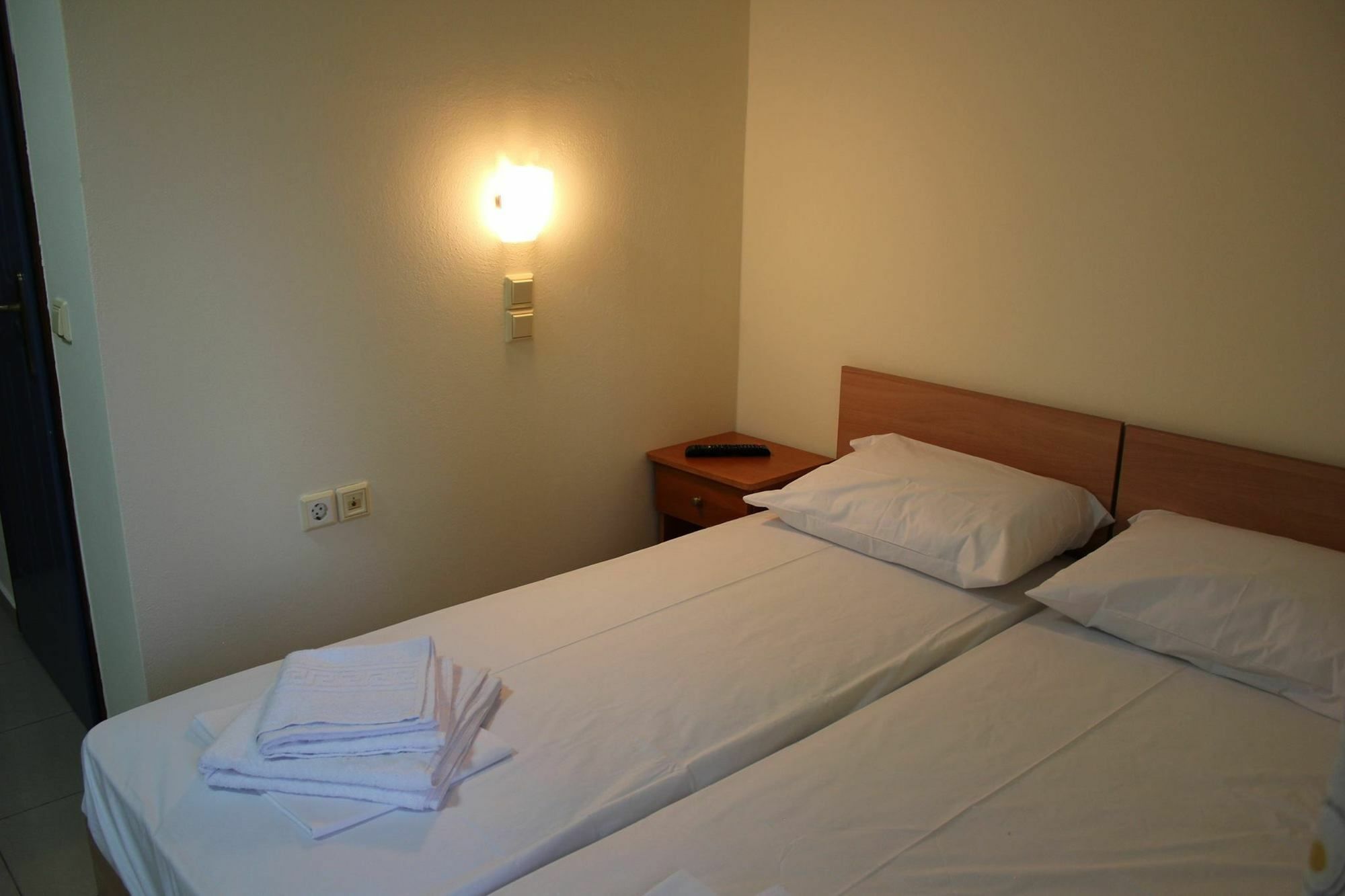 Helen Apartments Retimno Zewnętrze zdjęcie